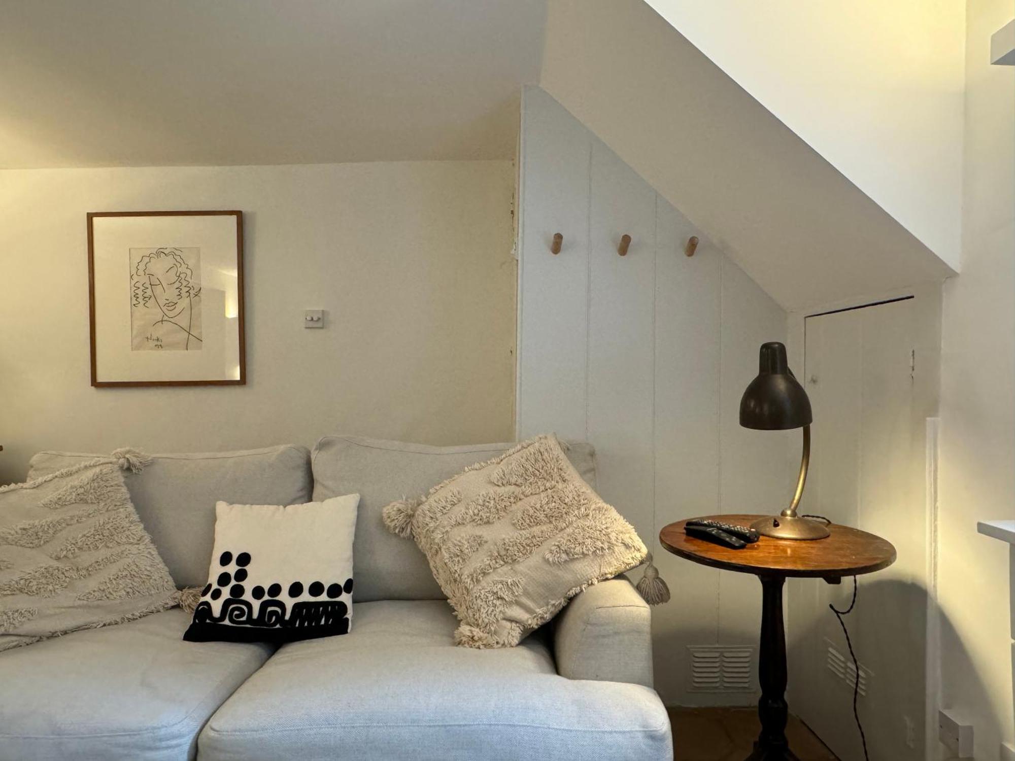 Picturesque Seaside Cottage Next To Viking Bay - 布罗德斯泰 外观 照片